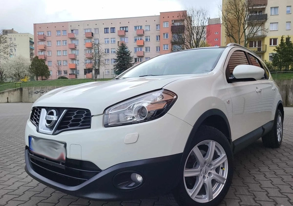 Nissan Qashqai+2 cena 28900 przebieg: 261000, rok produkcji 2011 z Skórcz małe 254